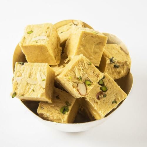Kaju Soan Papdi